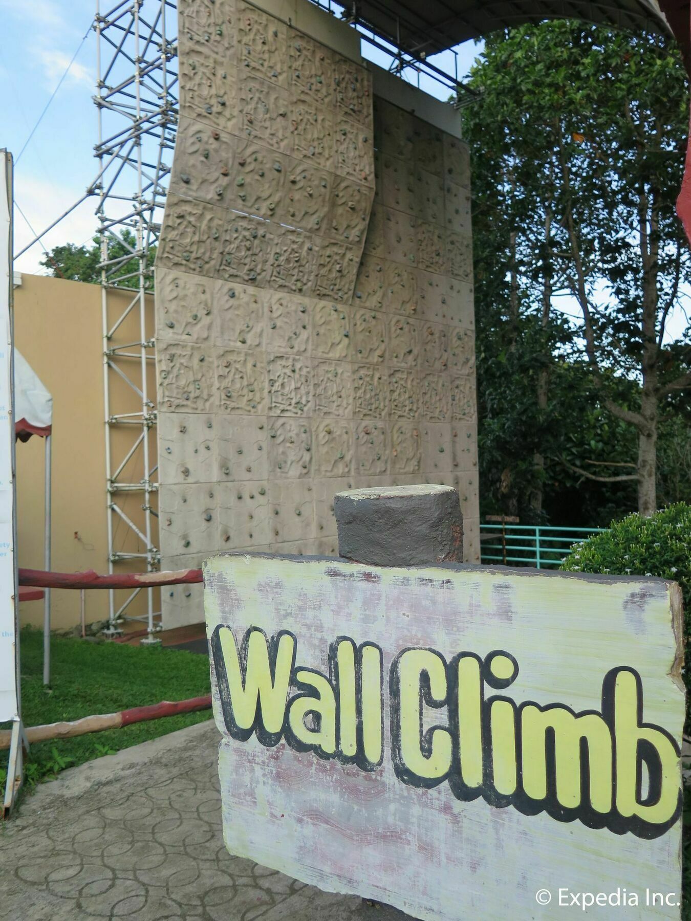 D'Leonor Inland Resort & Adventure Park Davao City Exteriör bild