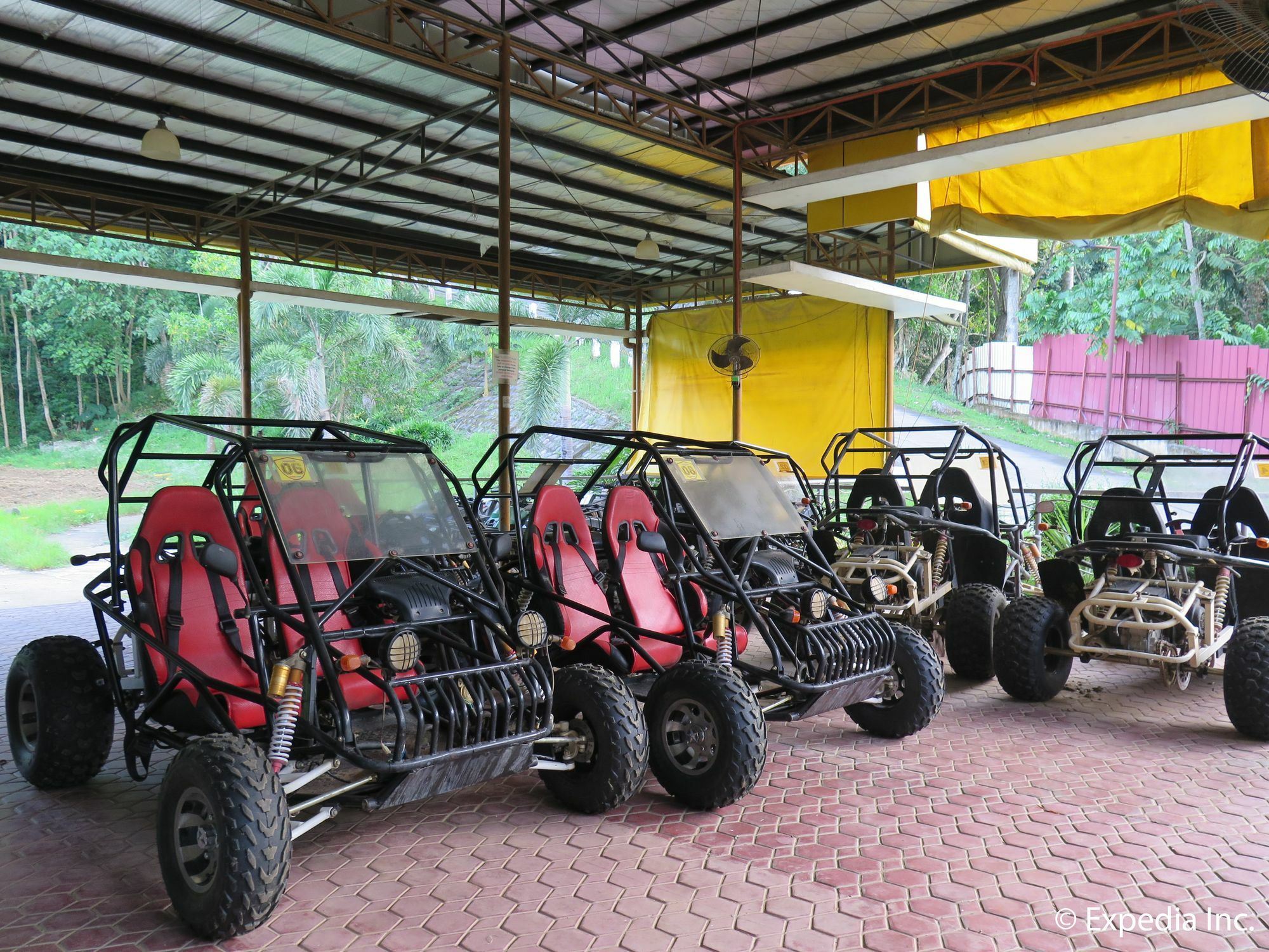 D'Leonor Inland Resort & Adventure Park Davao City Exteriör bild
